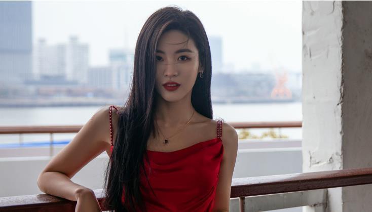 如何让女生主动来找你(学会这3招她可能会忍不住主动找你)