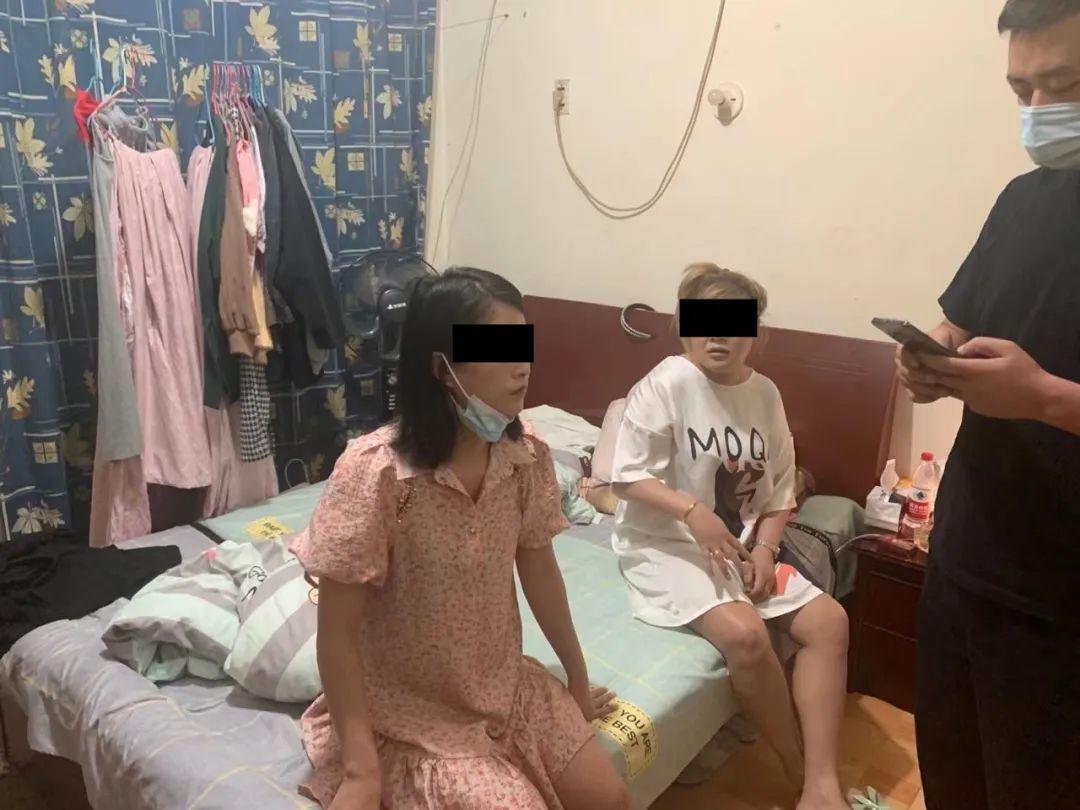 怎么在附近人叫小姐（有没有线上买衣服的送货上门）