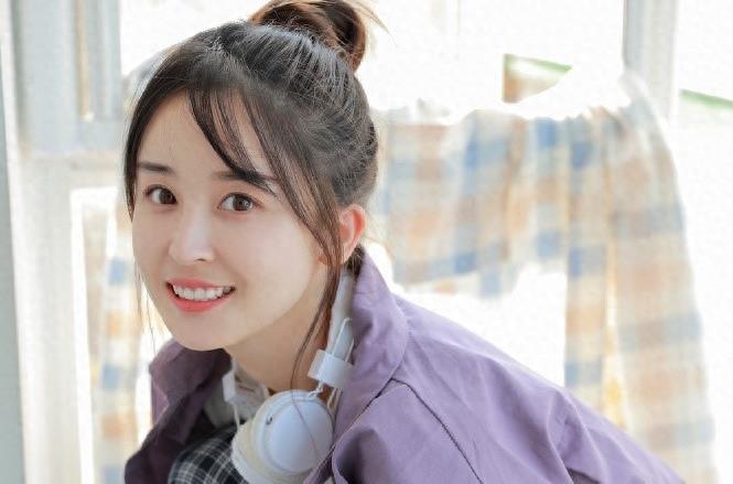 如何和女孩子聊天找共同话题(如何撩妹找话题)