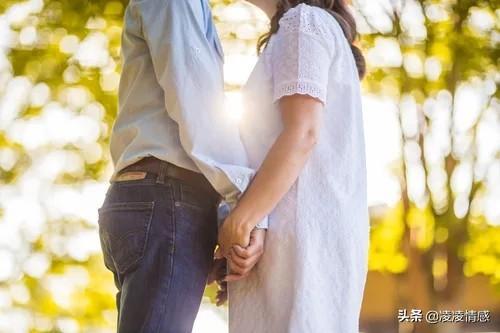 恋爱中男女花钱原则（恋爱中正确的金钱关系）