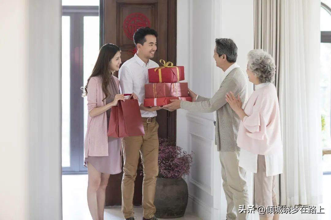 一般谈恋爱多久后适合见家长（见家长时又该注意些什么呢）