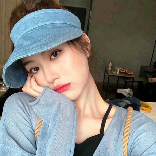 讨好女生就能追到她(看完这三点 你就知道她是否喜欢你)