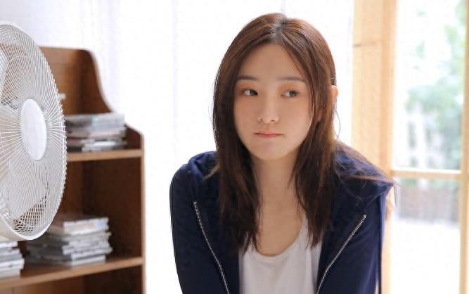 怎么安慰女生(不会哄女孩开心怎么办)