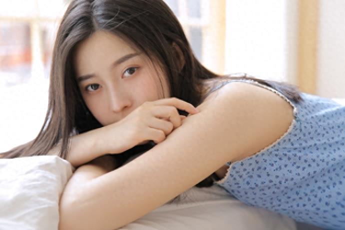 如何约女孩子出来见面(怎么约女生出去吃饭)