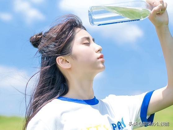 26条适合旅行时发朋友圈的句子(既不让人讨厌 还能引人点赞)
