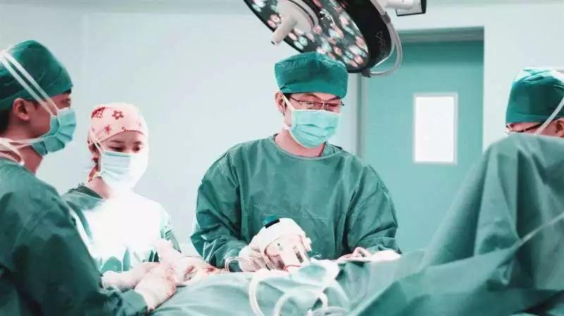 手关节痛怎么办(这4个诱因还常常被忽视了)