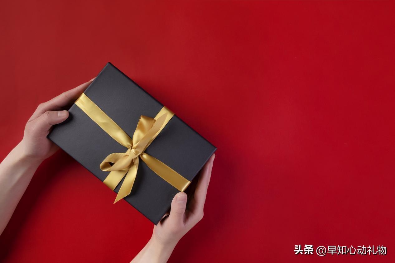 男人生日送什么礼物好(大气又上档次的礼物)