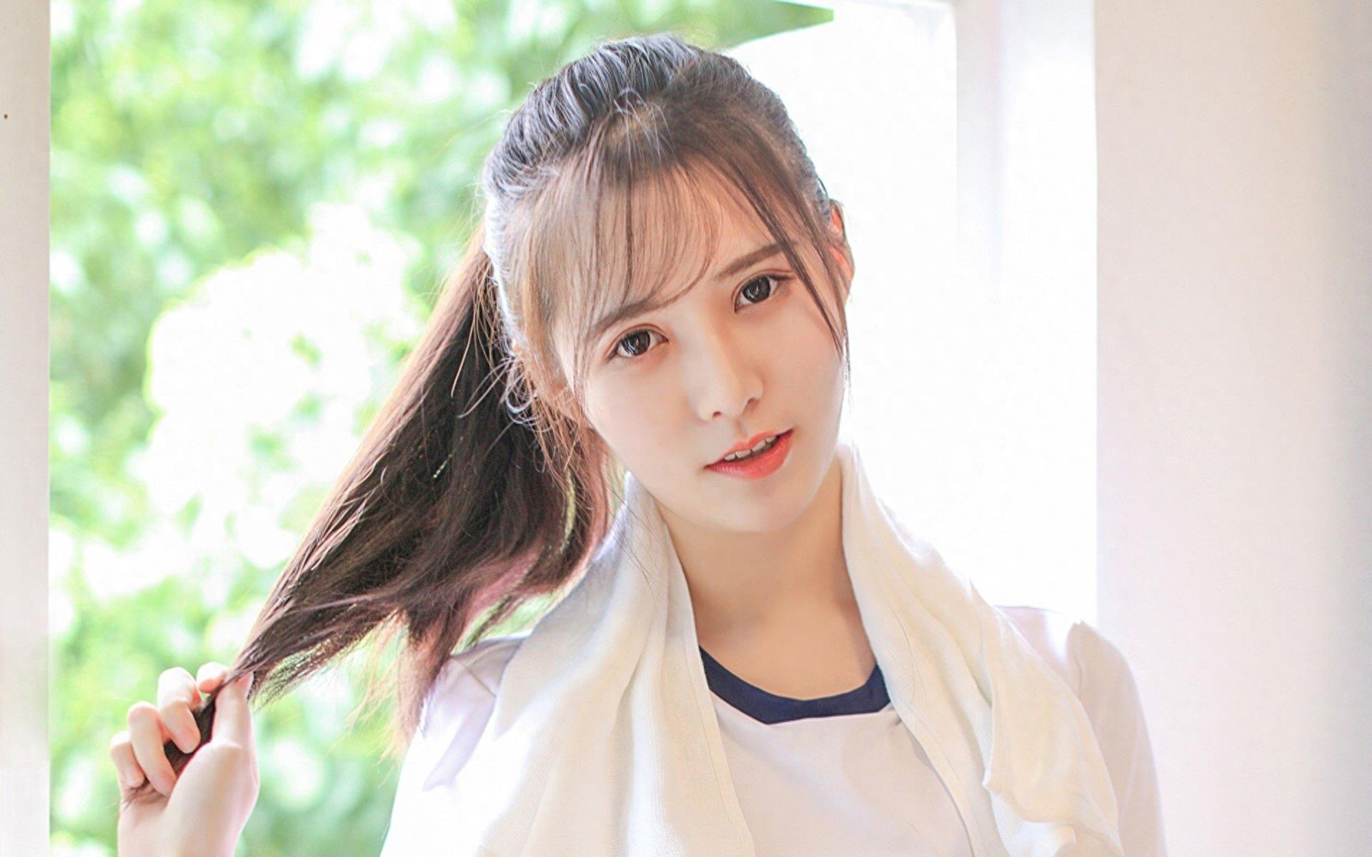 第一次约会聊天技巧(第一次跟女生约会聊天话题)