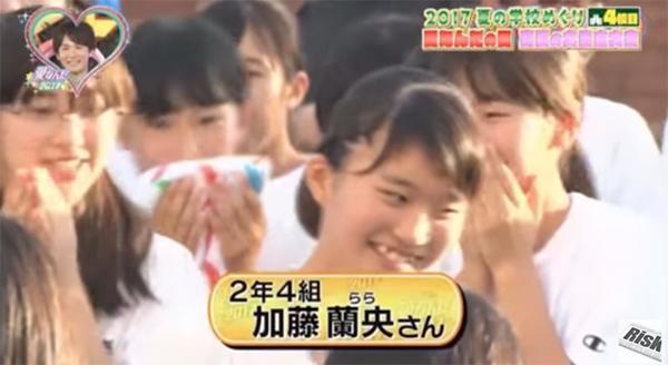 青春期男孩喜欢男生怎么办（青春期女孩喜欢男孩正常吗）