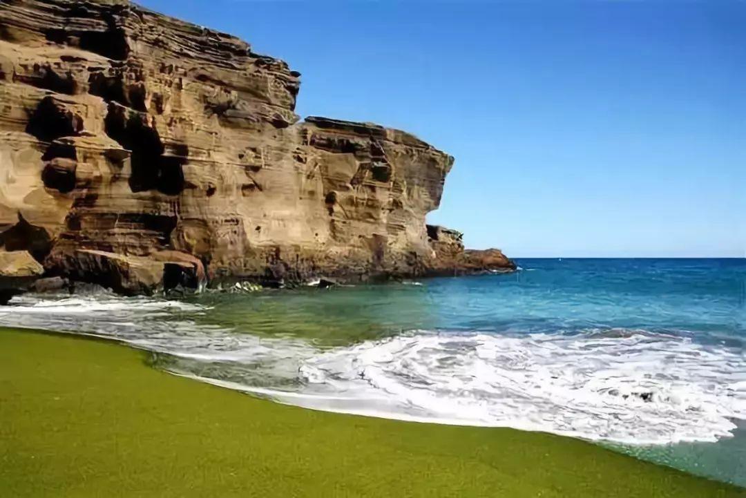 世界上最美的12种颜色的沙滩（你最钟爱哪一种）
