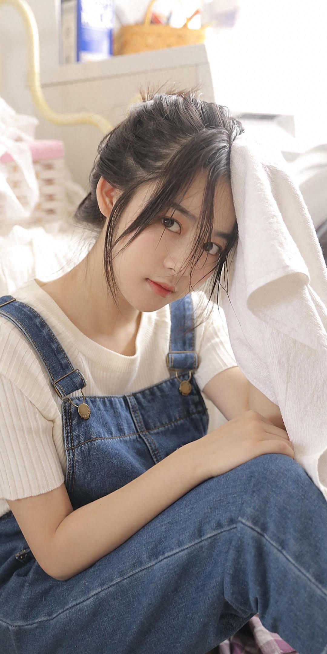 怎么看一个女生是不是喜欢你(如何测试一个女孩对你有感觉)