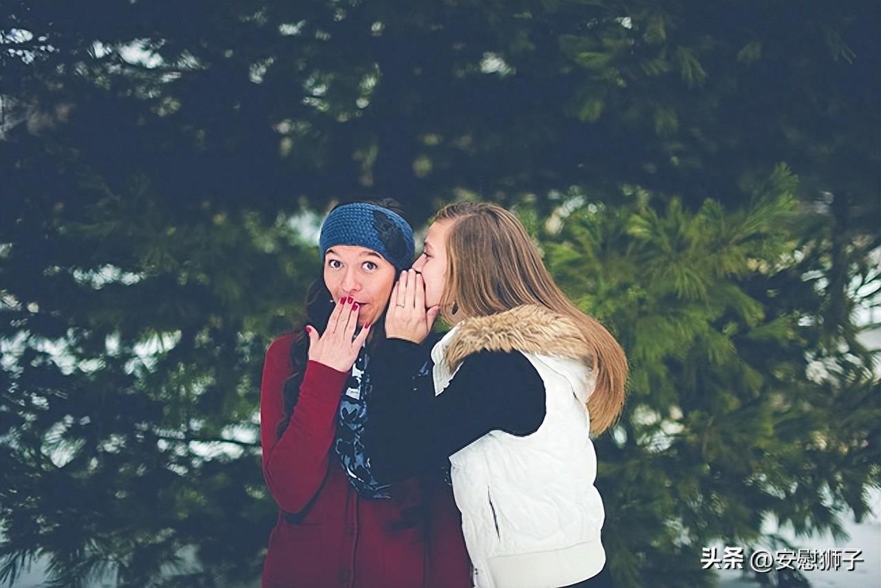 当女孩子不理你的时候怎么办(女人不主动联系你时)