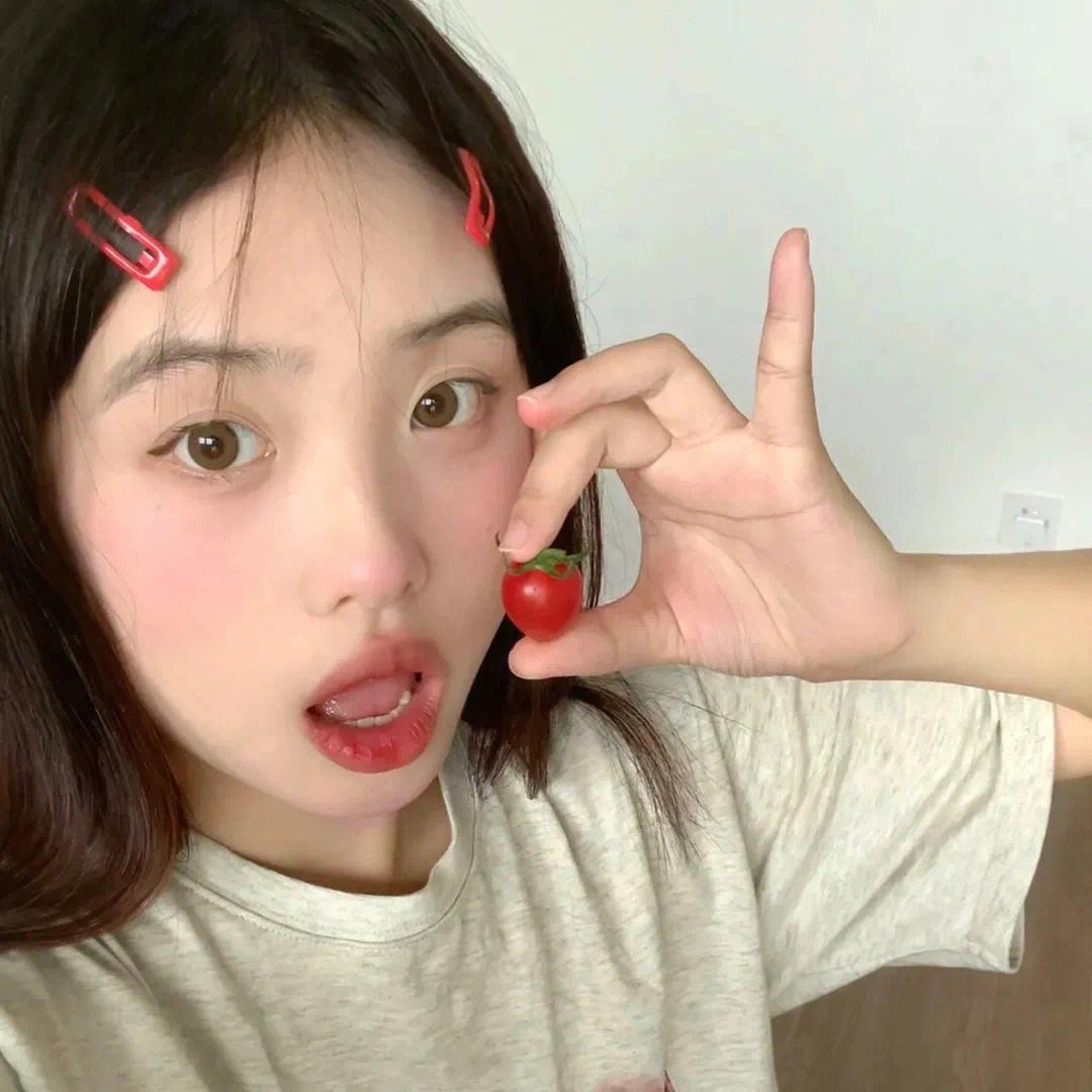*不会聊天？用这四步聊法女生主动撩你