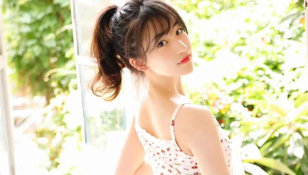 如何判断一个女生是不是海王呢(海王女生的表现)