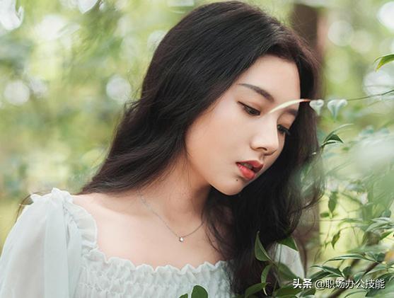 26条适合旅行时发朋友圈的句子(既不让人讨厌 还能引人点赞)