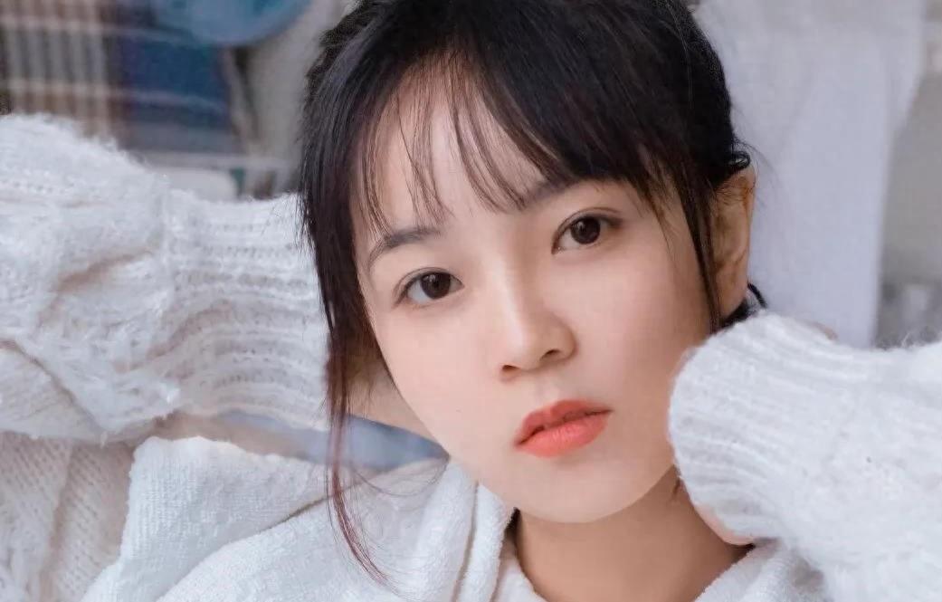 追女孩子有什么套路（追女孩子的套路和技巧）