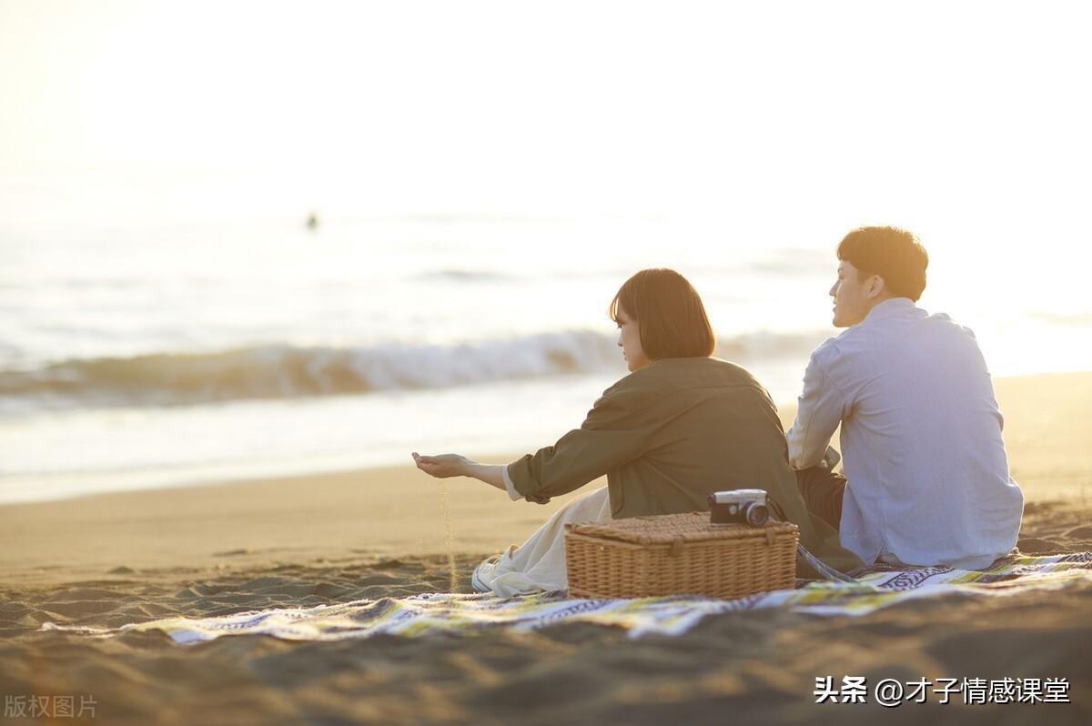 女人如何做才能抓住男人心(学会这三招 轻松拿捏他)