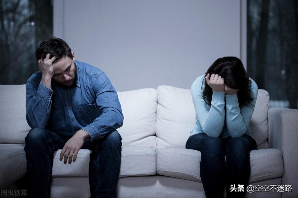 男人不想真正分手的表现是什么(男人放不下你不想分手的表现)