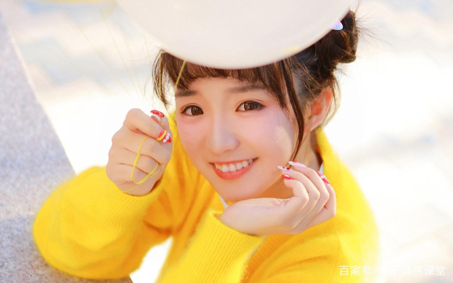 异地恋聊天没话题怎么办（四个技巧让你们的感情重燃爱火）