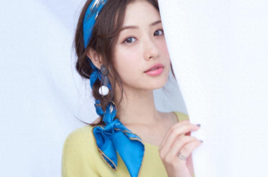 女生都喜欢怎样的男生(哪种类型的男生吸引女生)