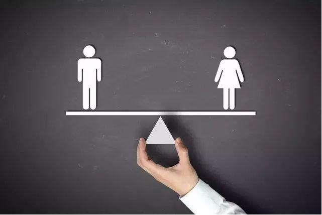 中国男性人口出现下降,男女比例慢慢改变