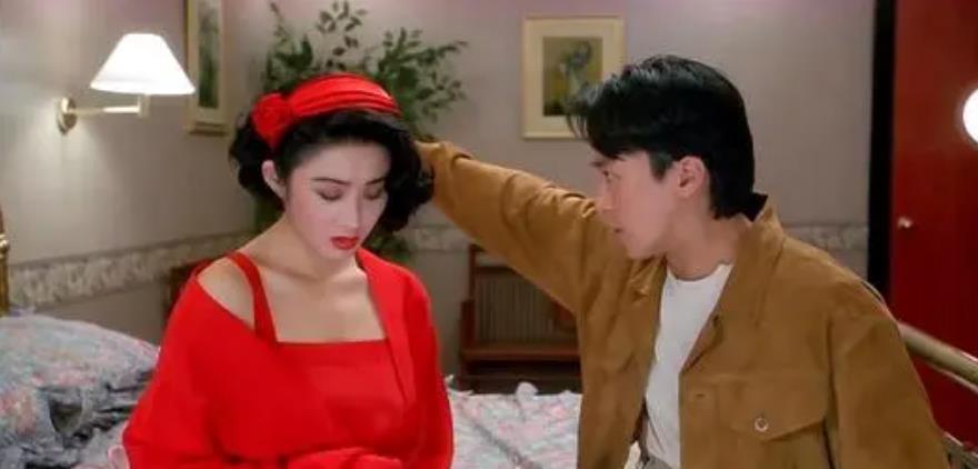 两个独立包装的女人（两个独立包装的女人讲的是什么意思）