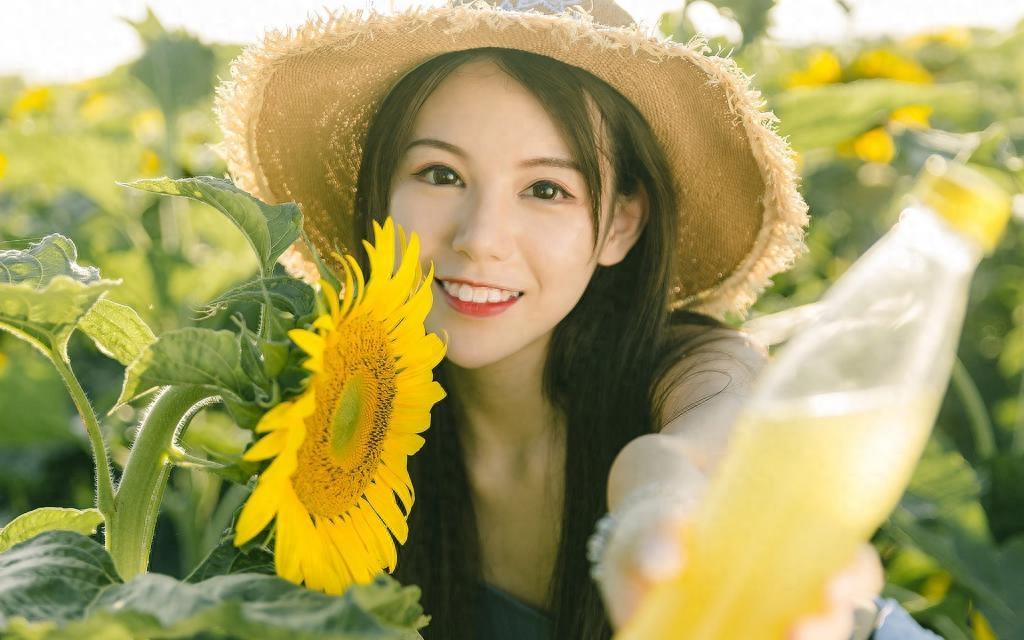 女生来大姨妈怎么安慰(女孩子大姨妈来了怎么哄她)
