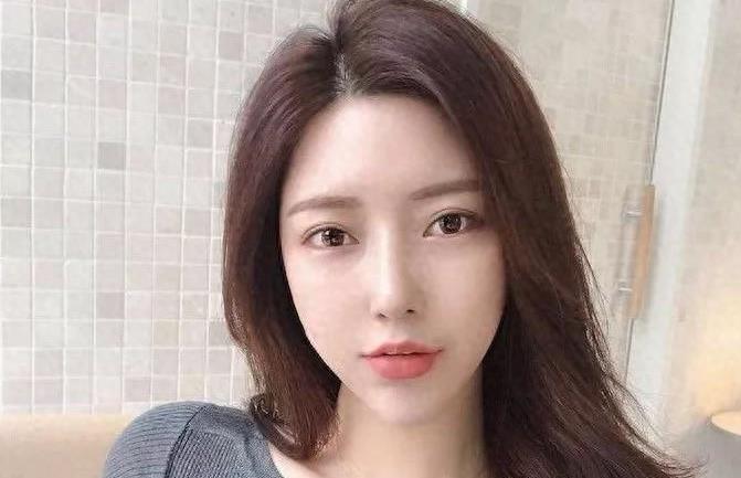 如果一个女孩子不喜欢你还要追吗(怎么追一个不喜欢自己的女生)