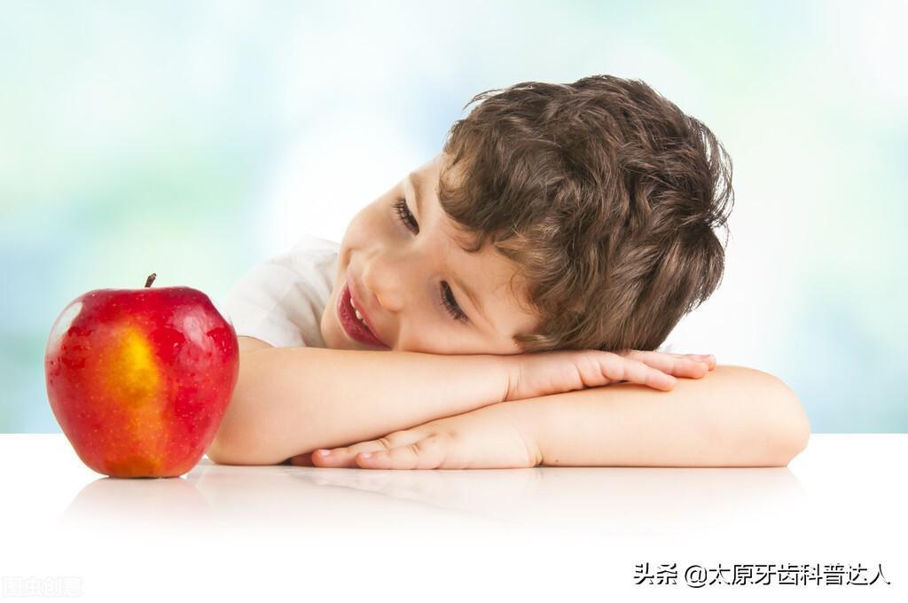 儿童牙痛不止是龋齿引起(专家教你预防和治疗)