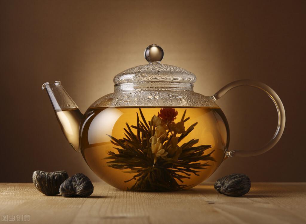 荷花的寓意和象征(盘点荷花的各种价值)