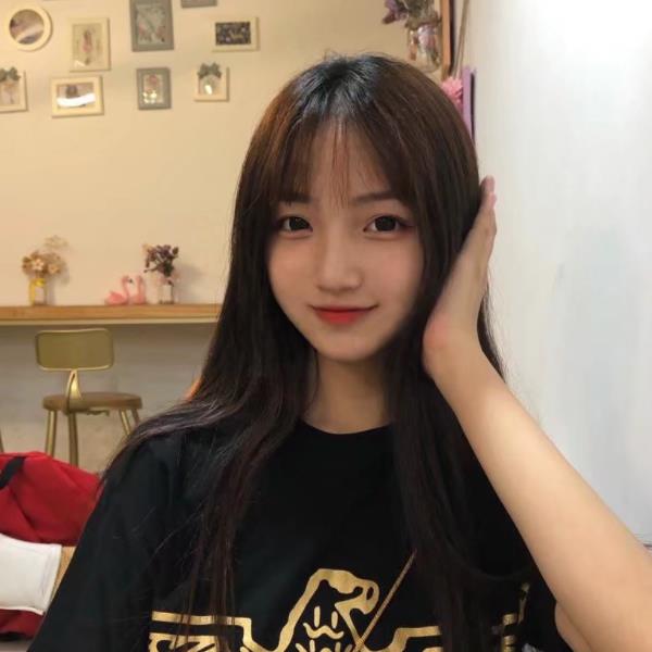 怎么挑起女生的兴趣（做到这三点 一定让她追着你不放手）