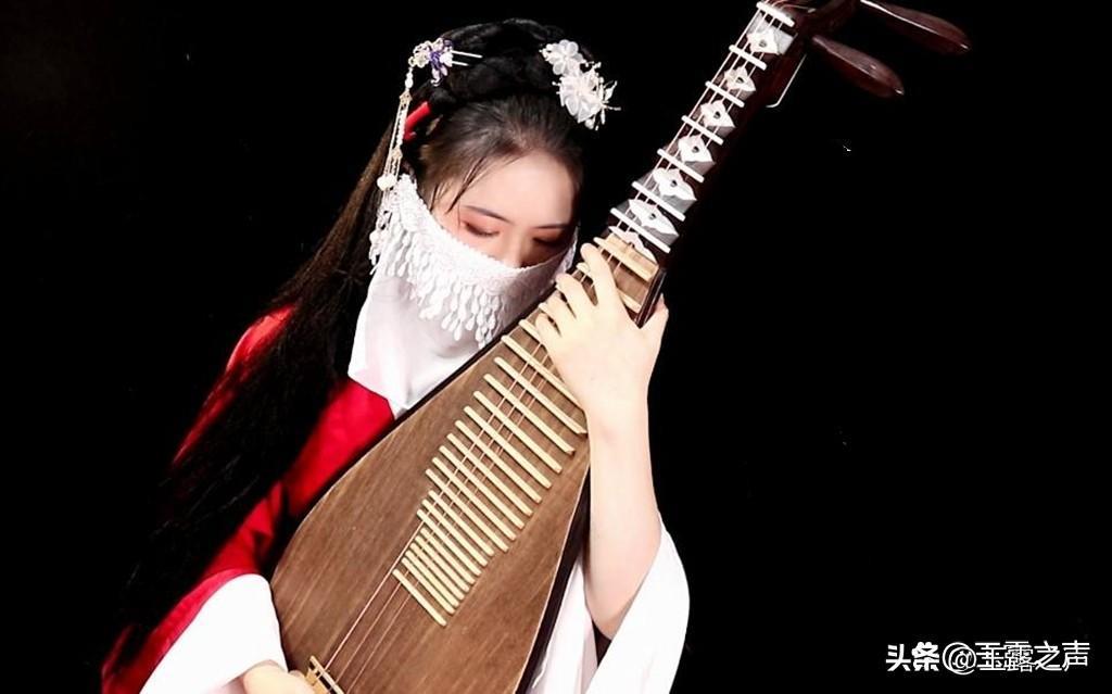 打动女人的心六个绝招诗句（最能打动女人心的情话诗句）