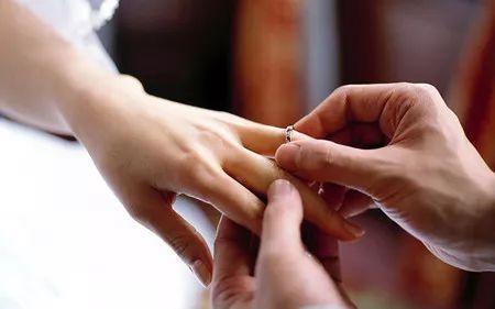 除了金婚 银婚不同结婚周年都应该怎么称呼呢(结婚周年纪念分别代表什么婚?)
