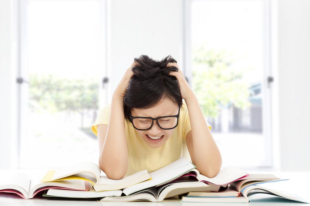 孩子学习懒惰怎么办(不妨从这几方面激励孩子)