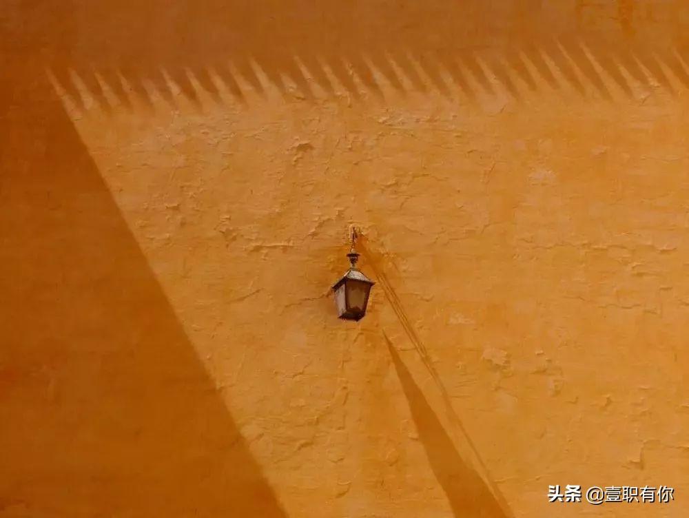 这 19 个超实用的聊天技巧(只有高情商的人才懂)