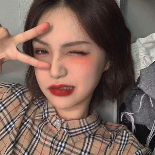 三个追女生的禁忌(追女生不能犯的三个错误)