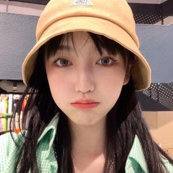追女生最简单的方法(抓住三个弱点 保证一追一个准)