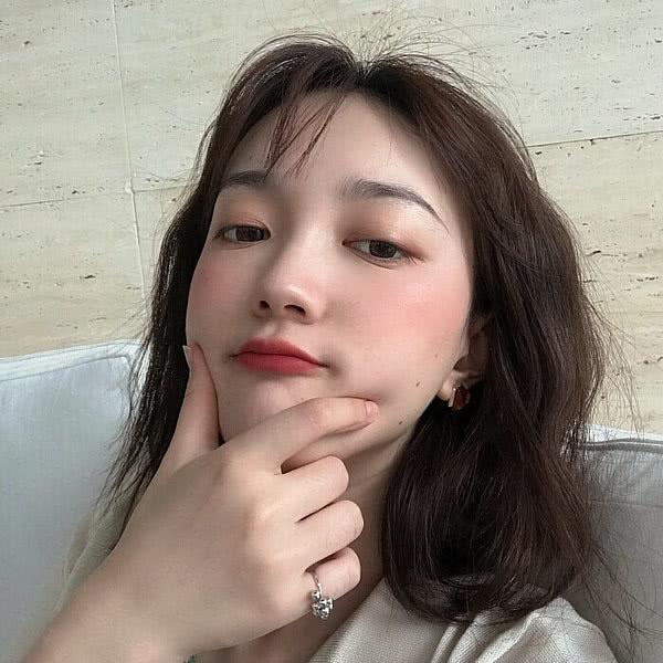恋爱中追女生的三大误区(追女生聊天技巧)