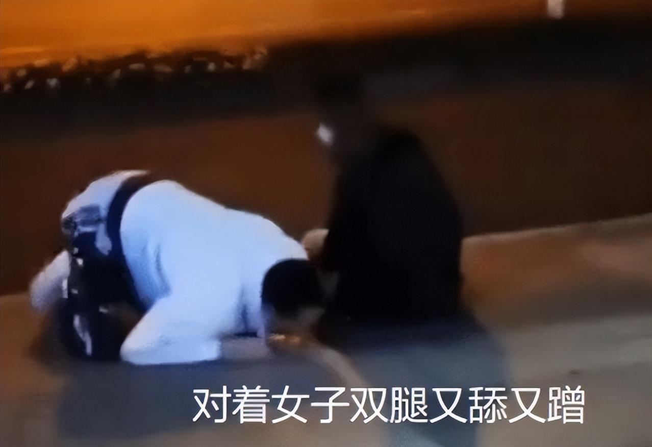 男生给女生下跪当狗（男生给女生当舔狗图片）
