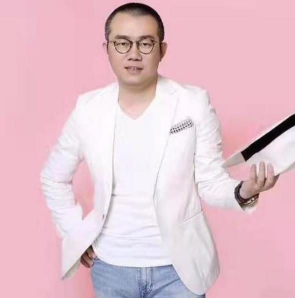 情感问题专家涂磊风评为何一边倒