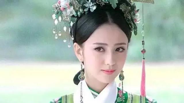最令人心醉神迷的35句赞美他人的古诗词(尽显高端大气的文艺范)