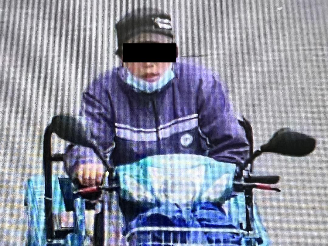 怎么在附近人叫小姐（有没有线上买衣服的送货上门）