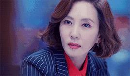 恋爱脑女生面相（与恋爱脑相对的薄情相）