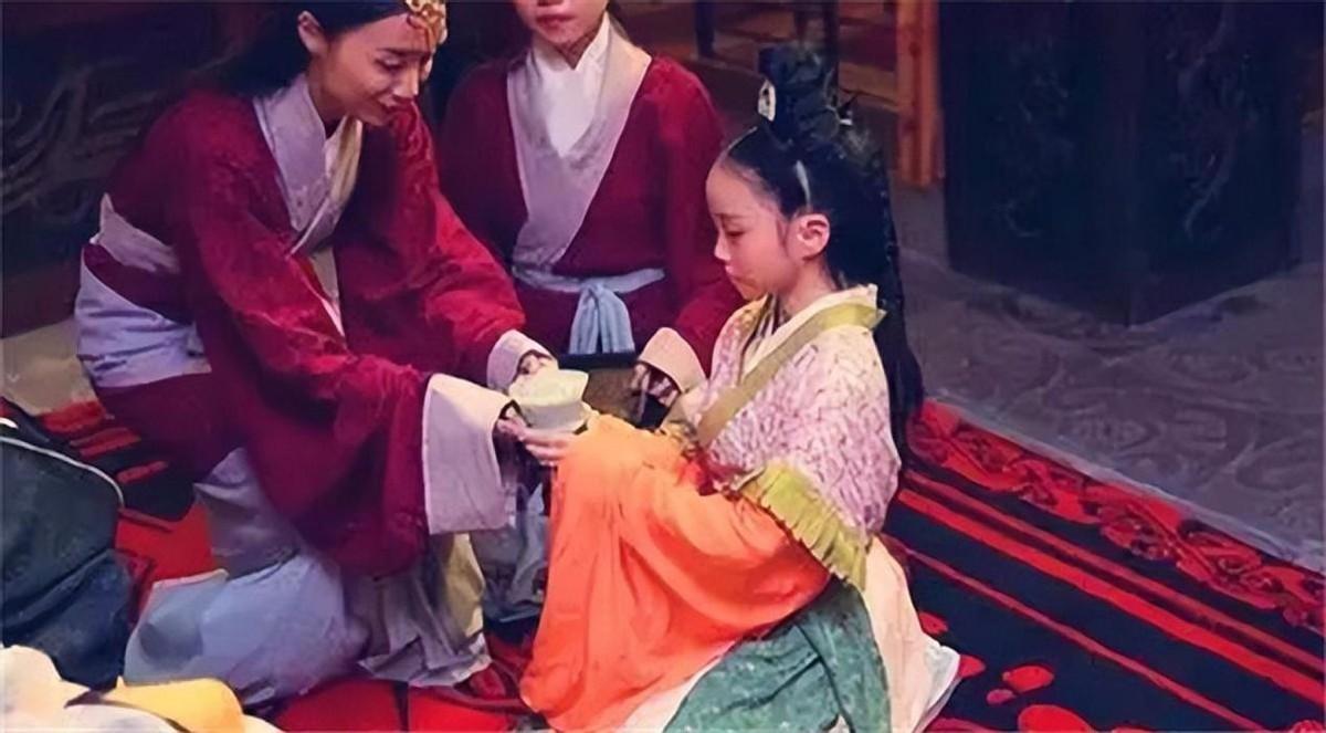 喜欢少女是心理有病吗