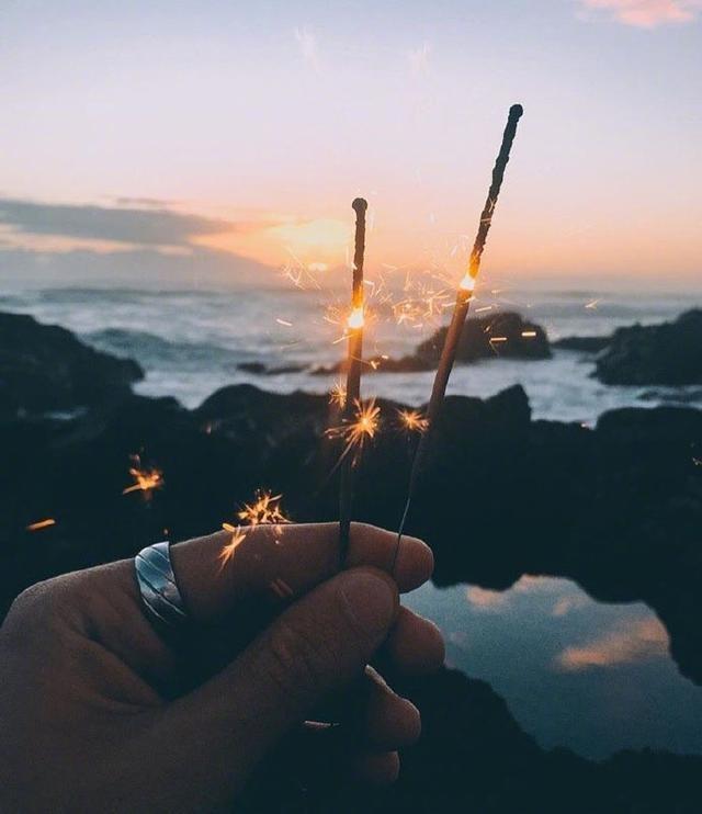 心烦意乱心情说说(分享24句生活好累好压抑的句子)